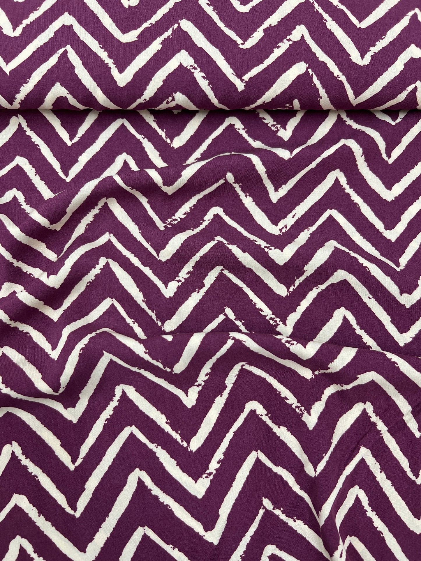 Bold Zigzag Viscose - Mauve