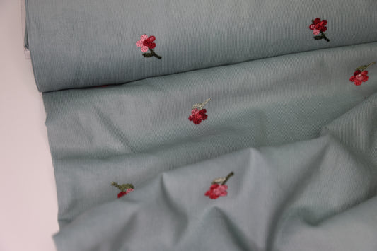 Embroidered Florals needlecord - Mint