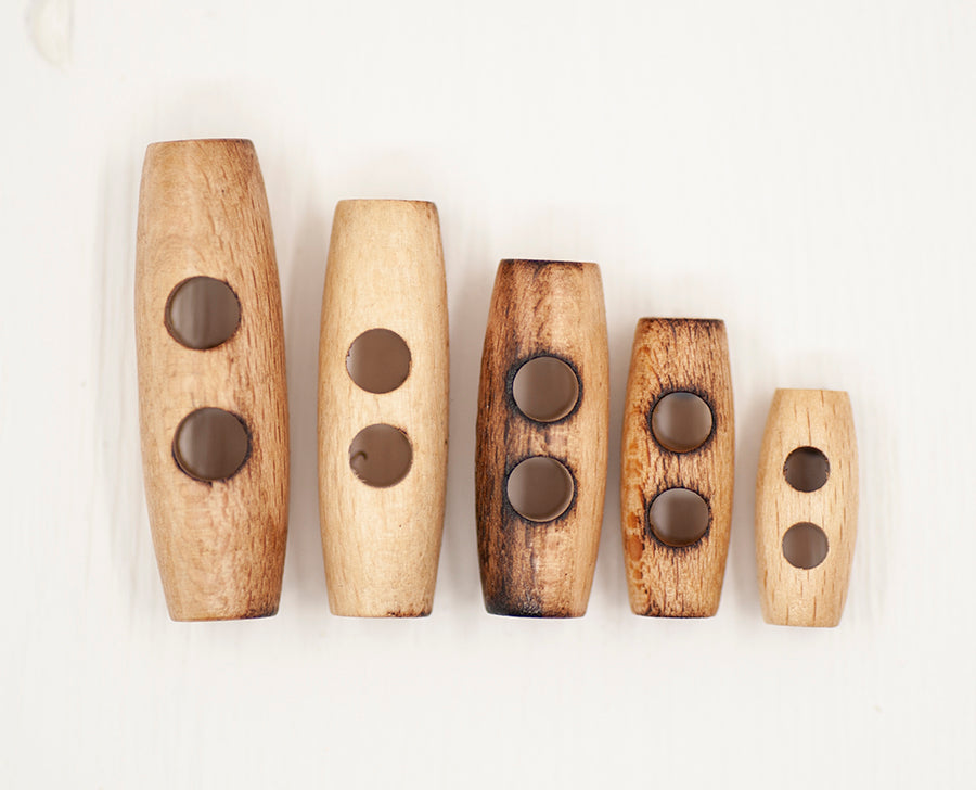 30mm - Italian wood 2 hole toggles