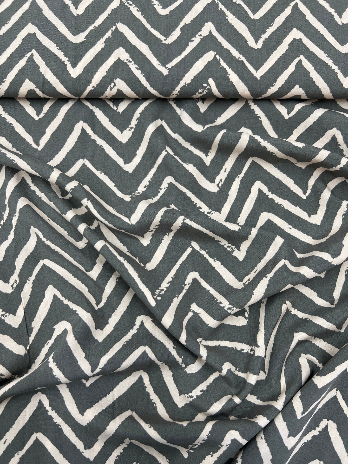 Bold Zigzag Viscose - Army