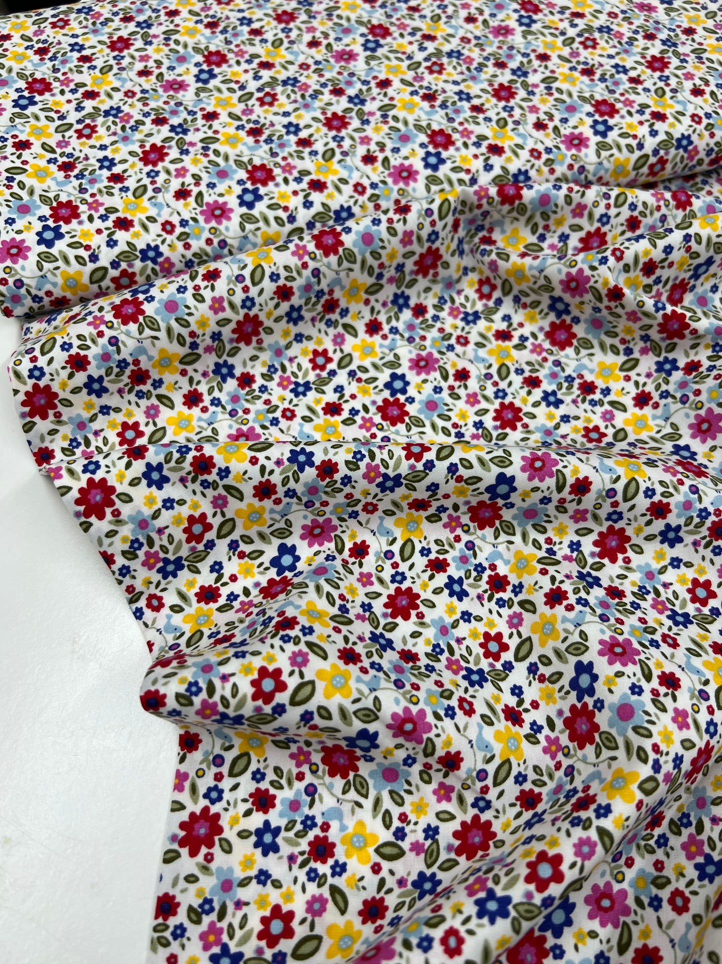 Hidden birds Floral Cotton Poplin